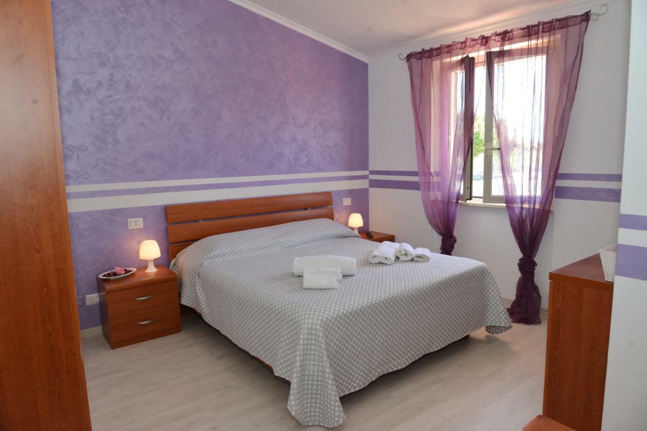 I Villini Affittacamere Фьюмичино Экстерьер фото