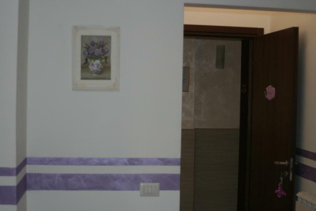 I Villini Affittacamere Фьюмичино Экстерьер фото